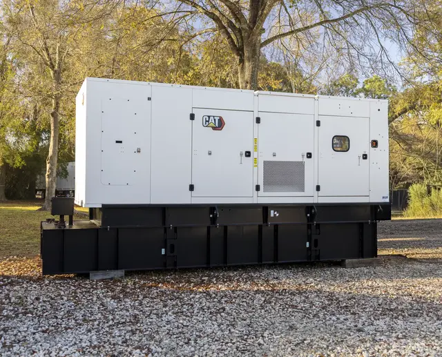 600 KW Caterpillar #C18, diesel generator, enclosed, 277/480 Volts, new surplus, 2024