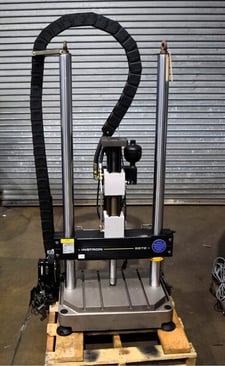 Instron #8872, servo hydraulic fatigue testing system, 10 kN @ 3000 psi, 2 columns, 18" btwn columns