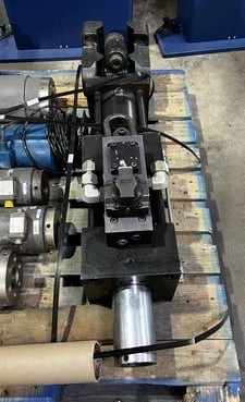 MTS #244.31, hydraulic actuator, 55 KIP (250kN), 6" dynamic/6.4" static stroke, swivel base