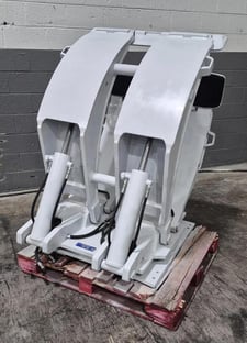 Cascade #100F-RCP-339, 72" diameter Roll Clamp, class IV, 8500 lbs. @ 36" capacity, 2300 psi