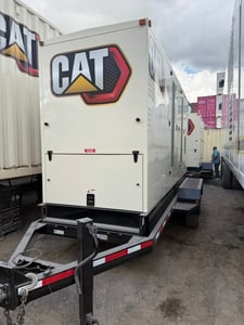 400 KW Caterpillar #XQ400, Portable Diesel Generator Set, 470-gallon base fuel tank, 1800 rpm, Multi Voltage