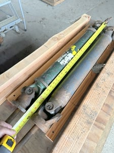 BM & M, Screen Hanger Assembly for Vibratory Screens, 36" long, support shafts