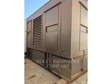 800 KW Caterpillar #3412, diesel generator set, 664 hours, 1998