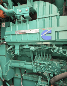 750 KW Cummins #750DQFAA, diesel gen, #QST30-G5-NR2 engine, sound attenuated enclosure, under 500 hours, 2007