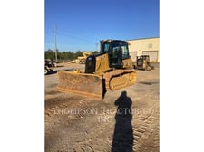 Caterpillar D3LGP, 988 hours, S/N: XKY05633, 2024