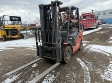 5500 lb. Titan #TG25S, Forklift, Dual Fuel LPG/gas, Pneumatic Tire, Side Shift, 3-stage mast, 2022 (2
