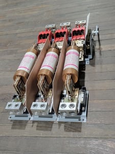 600 A. Square D #17-21248, Fusible Disconnect Base Switch, 600 Volts, w/ TRS400R RK5 Fuses