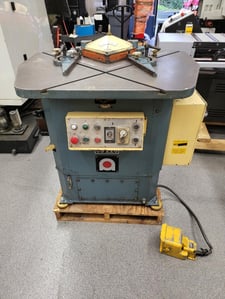 8-5/8" x 8-5/8" x 1/8" Amada #CS-220, corner notcher, foot pedal