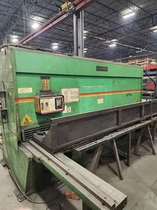 3/8" x 12' Accurpress #837512, Power Squaring Shear, 12' 2" overall, 20 HP, 36" front operated power back