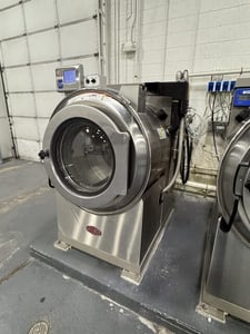 80 lb. Milnor #36021V5Z, washer extractor, open pocket, rigid mount, VFD, Mil-Touch, 2020 (2 available)
