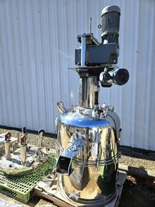 Zhejiang Jhen Ten Machinery Co #JTNFD-800, Agitated Nutsche Filter Dryer, 0.50 m/ 5.3 sq.ft. filter area, 30"