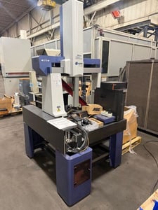 Mitutoyo #CRYSTA-APEX-C574, coordinate measuring machine, 20" x28" x16" envelope, Renishaw probe & controls