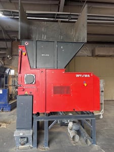 Weima #WLK10, Vertical Hopper-Fed Low-Noise Grinder, single-shaft w/ hydraulic ram, 1.7 yd capacity, 39.4" x