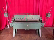 14 gauge x 4' Brown & Boggs #144F, floor type box & pan brake, 6" box depth, variable fingers