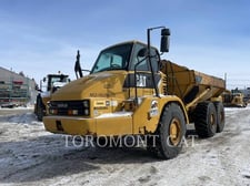 Caterpillar 725, 12323 hours, S/N: B1L02351, 2010