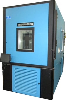 48" width x 72" D x 52" H Thermotron #SE-3000-15-15-RAC, temp test chamber, -70 to 180, Thermotron 8800