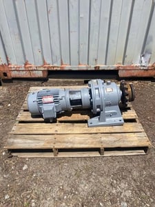 5 HP, 1730 RPM, Sumitomo Cyclo #HC-3175/11, Speed Reducer, Reliance Electric Motor, 102.00 :1 ratio, 21300
