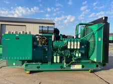 800 KW Cummins #DFHB-5553792, Diesel Generator Set, Cummins QST30 engine, circuit breaker, 1800 RPM, 277/480