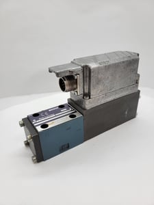 Bosch #0811404606, Servo Solenoid Valve, 24VDC, Pressure Ports 315 Bar
