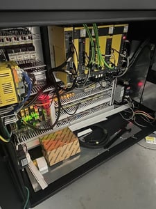 Daewoo Doosan #DVF5000, CNC vertical machining center, 60 automatic tool changer, 24.6" X, 17.7" Y, 15.7" Z