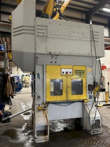 100 Ton, Minster #P2-100-48, straight side double crank, 3" stroke, 15.2" Shut Height, 4" adj., 31" x48" bed