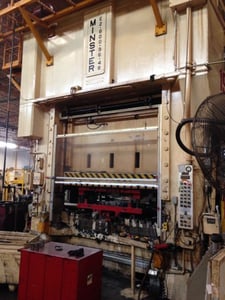 800 Ton, Minster #E2-800, straight side double crank press, 6" stroke, 32" Shut Height, 6" adj., 0-80 SPM