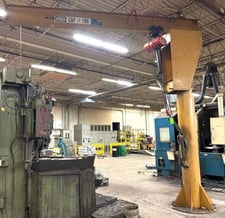 2 Ton CONTRX Jib Crane A41414, Floor Mount, 360 Degrees, 14' Under, 14' Span