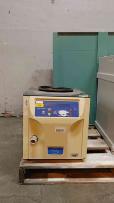 VirTis Lyo-Centre #3.5L-DBT-ZL-105, Lyphilizer, 100/115 V., 1PH, 20A, R-89, R-1150