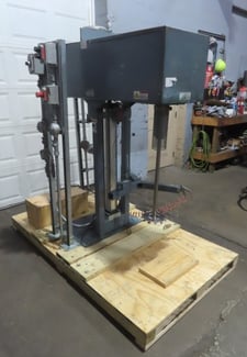 5 HP Indco, High-Speed Disperser, 8" diameter saw-tooth blade, 1.25" diameter x 26" long shaft, 36" vertical