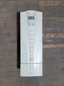ABB #ACH550-UH-038A-4+K452, Variable Frequency Drive, 3PH, 25HP, 480 Volts, 18.5kW, 38A