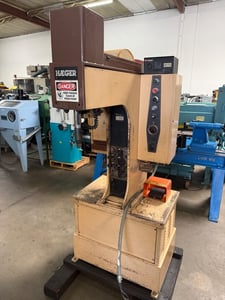 6 Ton, Haeger #HP6-C, Insertion Press, 18" throat, 8.5" stroke, w/ AF-AH bowl feed