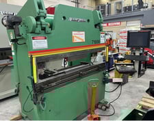 100 Ton, Accurpress #71006, Press Brake, 6' overall, 54" between housing, 8" stroke, 14" open, 6" Shut