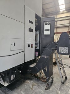 32" Hyundai Wia #LV-1100RM, 53.3" sw, 32" chk, 3-jaw, 3000 RPM, 15 HP, Fanuc 32IA, 2012