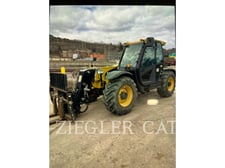 Cat TH408D, Telehandler, 2426 hours, S/N: TH900902, 2019