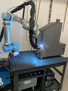 Vectis Automation, Cobot Welding System, 20 kg Robot Payload, 60" x 60" Work Envelope, 480 V