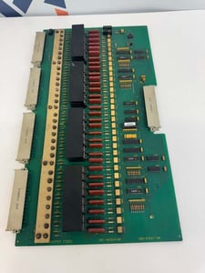 Giddings & Lewis 32 Allis-Chalmers Output Board Fused 501-04561-00 / 502-03567-00 120 AC