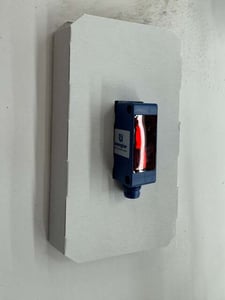 Wenglor Retro-Reflex Sensor P1KL002 10-30 VDC