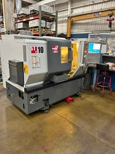Haas #ST-10, CNC Lathe, 2-Axis, 25.3" Swing, 16.5" Machining length, 6" Chuck, 1.8" Bar, 14" Turning