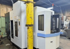 Daewoo Doosan #HC-400, Horizontal Machining Center, 23.6" X, 22" Y, 22.2" Z, 15.75" x 15.75" Pallet, 25 HP