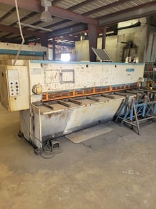 1/4" x 10' LVD #JS-25/10, Hydraulic Shear, 30" Back Gauge, 5 HP, 50 SPM, 1990