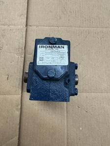 Grove Gear Worm Gear Reducer GR-HMQ-813-10-H1-D80CZ-10