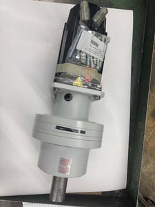 1000 RPM B & R Automation Servo Gearmotor 8JSA64.EB030D200-0