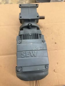 1 HP RPM 1800 SEW-Eurodrive Helical-Worm Gearmotor S37DRE80M4