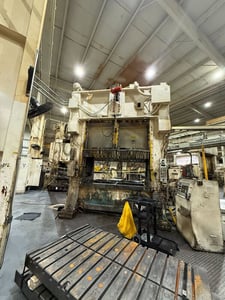 400 Ton, Minster HeviStamper #E2-400, straight side double crank press, 12" stroke, 32" Shut Height, 6" adj.