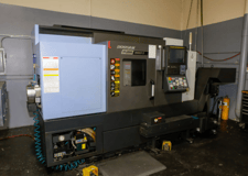 Daewoo Doosan #Puma-2600SYII, CNC lathe, Fanuc i Plus Control, 29.9" machining length, 14.8" turning