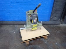 13 Spindle, Conquest Industries #B0111, Line Boring Machine, 17" x 30" capacity, 0.75 HP, 3450 RPM, 115/230