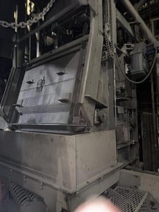 34 cu.ft. Wheelabrator #34-Super-II, Tumble Blast Machine, (2) 40 HP blast wheels, loader & shaker unloader