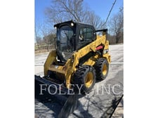 Cat 242D, Skid Steer Loader, 740 hours, S/N: DZT02458, 2016