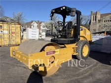 Caterpillar CS44B, Vibratory Single Drum Smooth, 780 hours, S/N: 4G300575, 2021