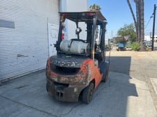 Toyota 8FGU25 LP Forklift - 4,800-Lb Capacity